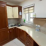 A Cosy Maisonette Steps Away From St Thomas Bay * Il-Mahsel